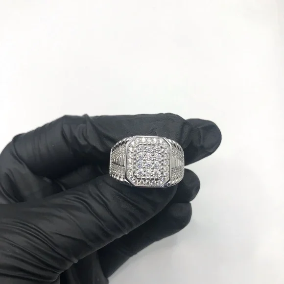 925 Sterling Silver 2.50CT MOISSANITE Men's Ring size 10 or 11 - Picture 3 of 15